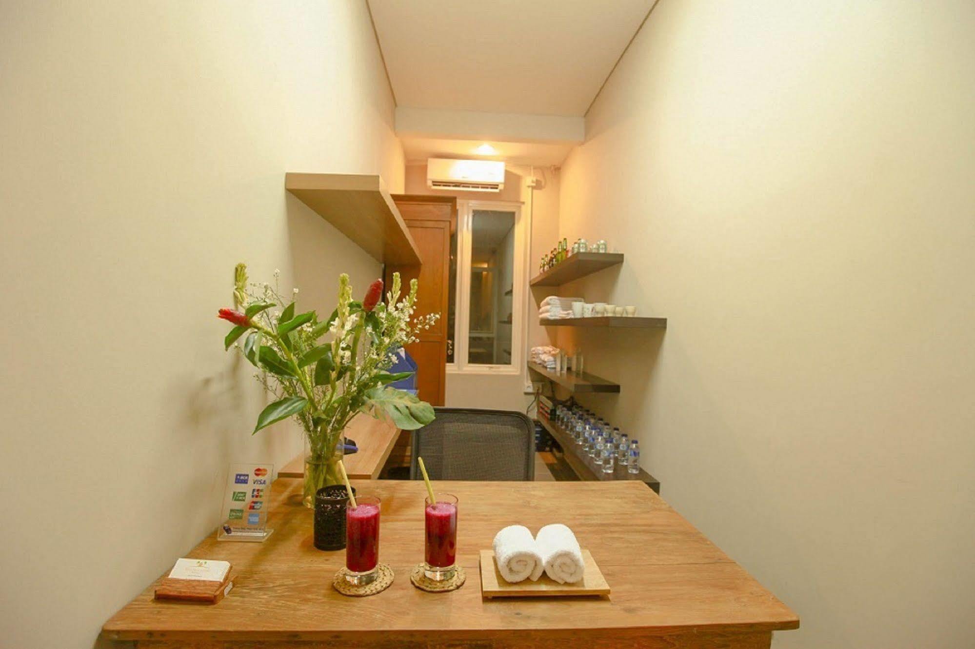 Bali True Living Apart otel Denpasar Dış mekan fotoğraf